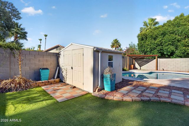 518 W AMOROSO Drive, Gilbert, AZ 85233