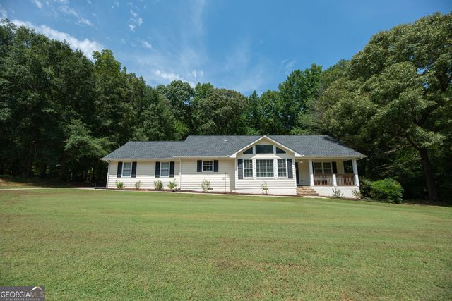 60 Carriage Gate Drive, Sharpsburg, GA 30277