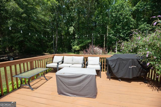 60 Carriage Gate Drive, Sharpsburg, GA 30277
