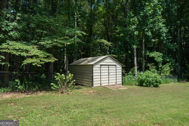 60 Carriage Gate Drive, Sharpsburg, GA 30277