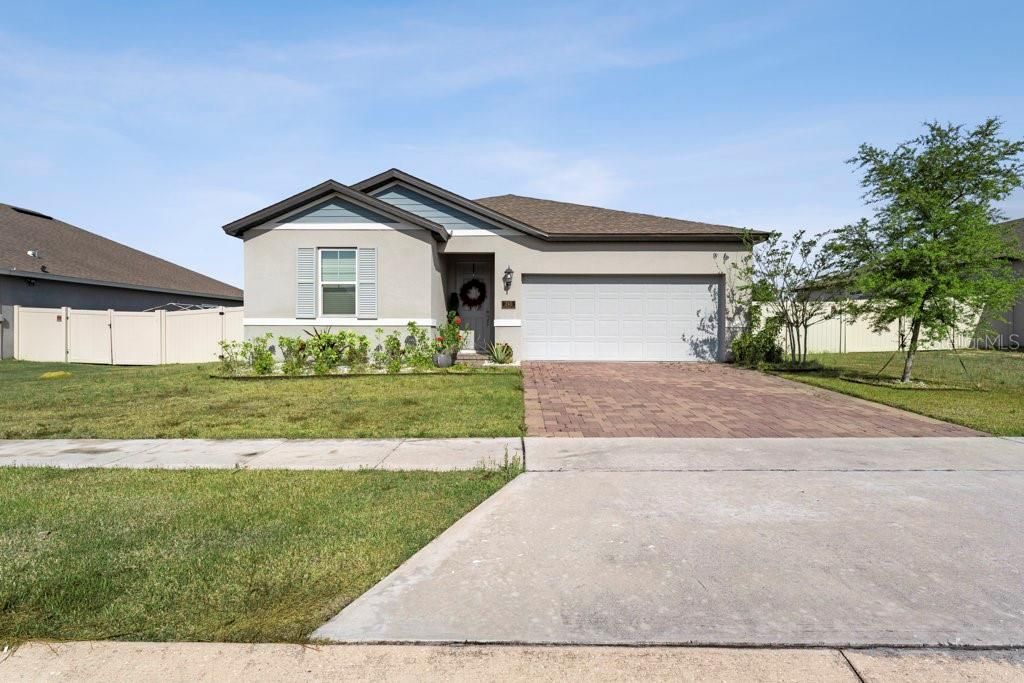 245 MESSINA PLACE, Howey In The Hills, FL 34737
