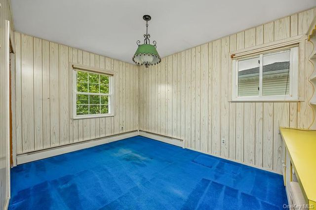 2940 Bond Drive, Merrick, NY 11566