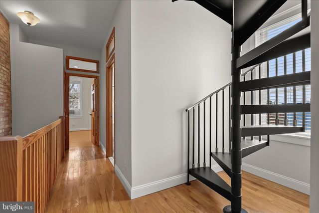 830 S CLINTON ST, Baltimore, MD 21224