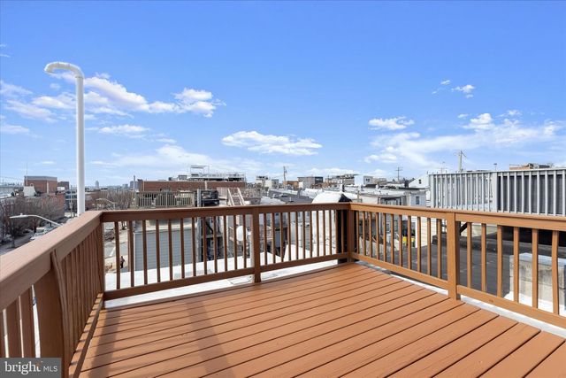 830 S CLINTON ST, Baltimore, MD 21224