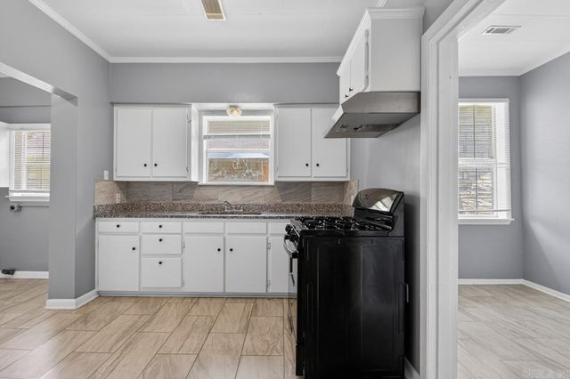 1024 E 16th Street, North Little Rock, AR 72114