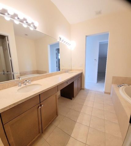 6033 NW 118th Drive 6033, Coral Springs, FL 33076