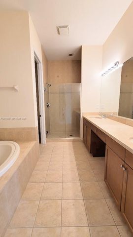 6033 NW 118th Drive 6033, Coral Springs, FL 33076