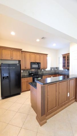 6033 NW 118th Drive 6033, Coral Springs, FL 33076