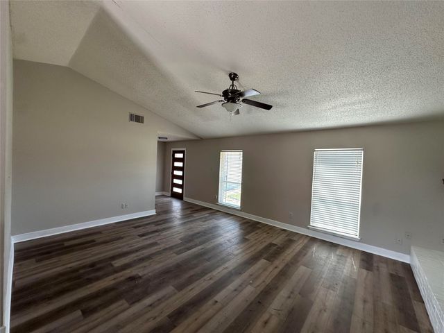 5324 Timber Creek Road, Flower Mound, TX 75028