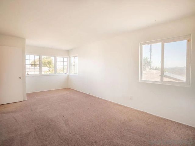 5596 Bloch St, San Diego, CA 92122