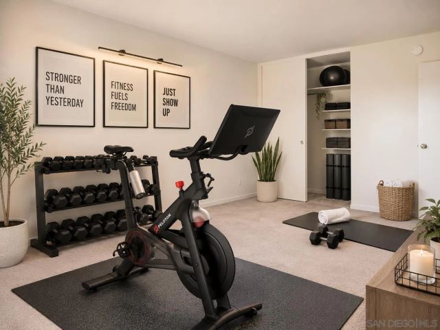 5596 Bloch St, San Diego, CA 92122