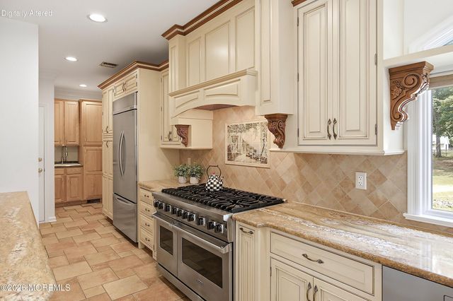 27 Westgate Court, Colts Neck, NJ 07722