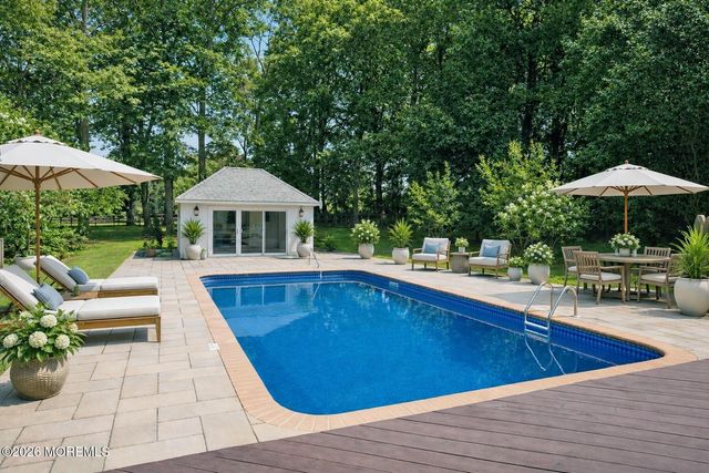 27 Westgate Court, Colts Neck, NJ 07722