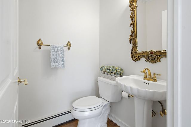 27 Westgate Court, Colts Neck, NJ 07722