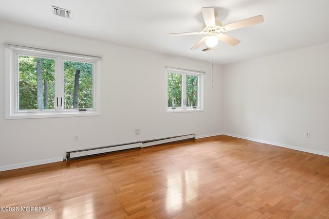 27 Westgate Court, Colts Neck, NJ 07722
