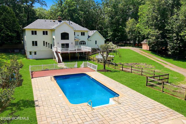 27 Westgate Court, Colts Neck, NJ 07722