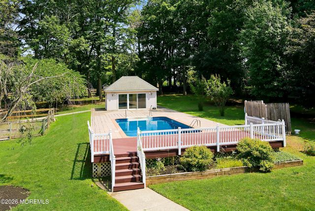 27 Westgate Court, Colts Neck, NJ 07722