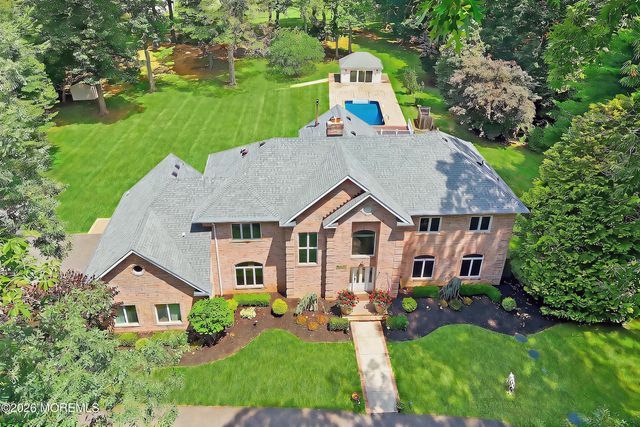 27 Westgate Court, Colts Neck, NJ 07722