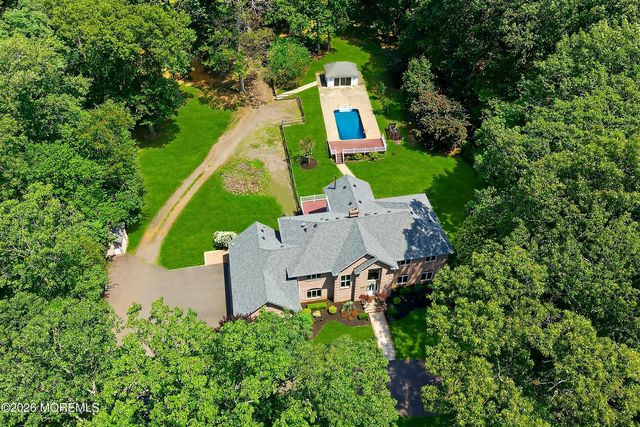 27 Westgate Court, Colts Neck, NJ 07722