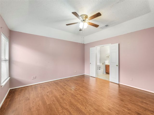 269 E Ridgegate Drive, Garland, TX 75040