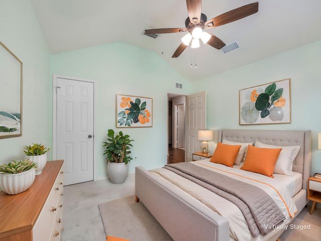 269 E Ridgegate Drive, Garland, TX 75040