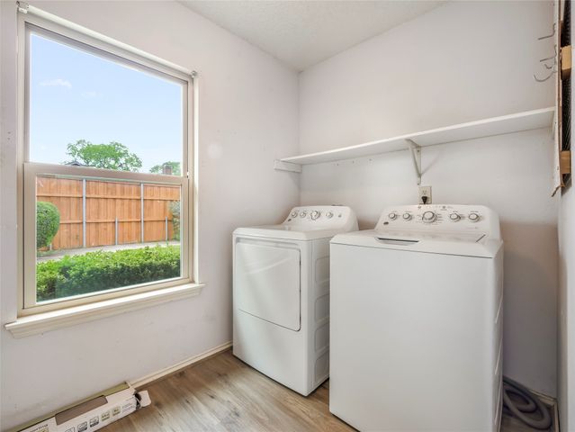 269 E Ridgegate Drive, Garland, TX 75040