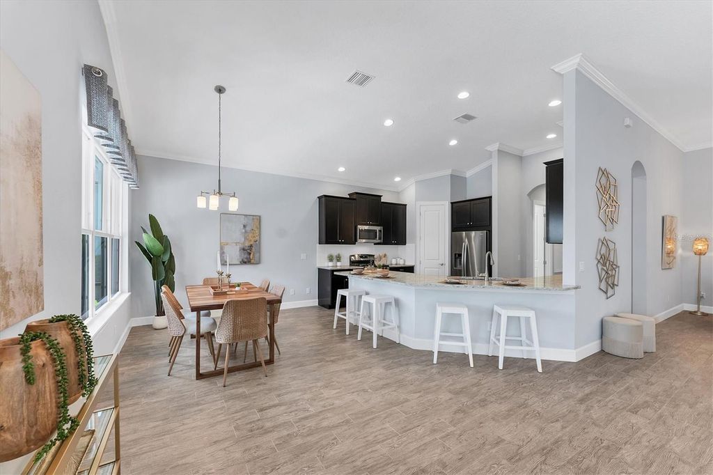 Image 14 of property listing at 13046 SORRENTO WAY, Bradenton, FL 34211