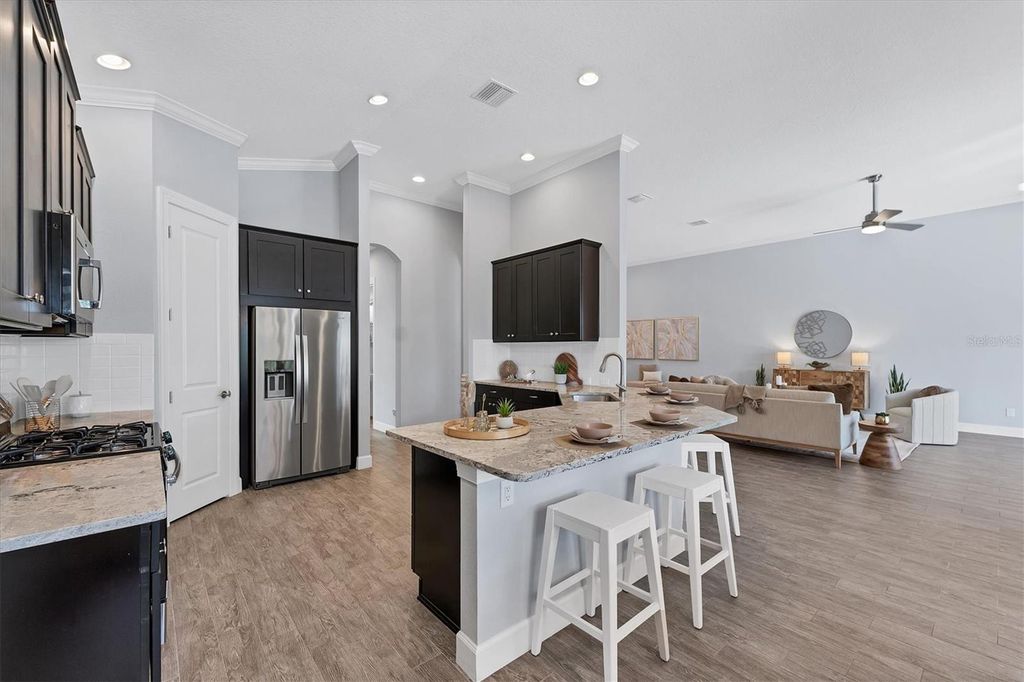 Image 17 of property listing at 13046 SORRENTO WAY, Bradenton, FL 34211