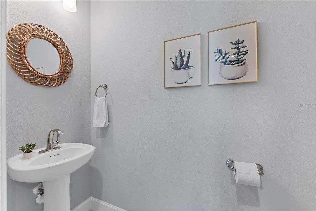 Image 36 of property listing at 13046 SORRENTO WAY, Bradenton, FL 34211