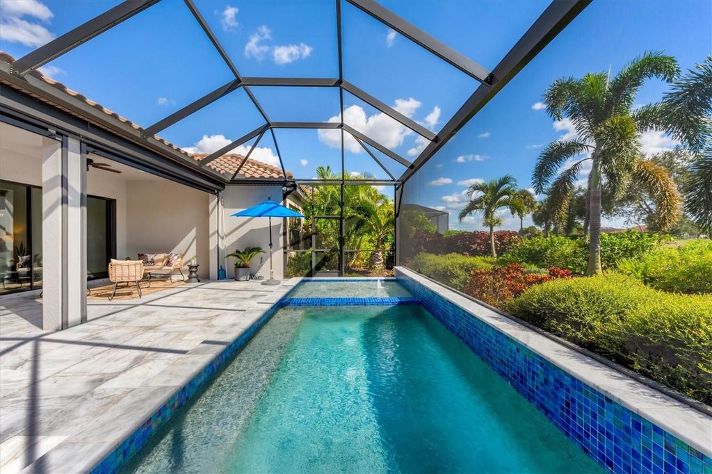 Image 41 of property listing at 13046 SORRENTO WAY, Bradenton, FL 34211