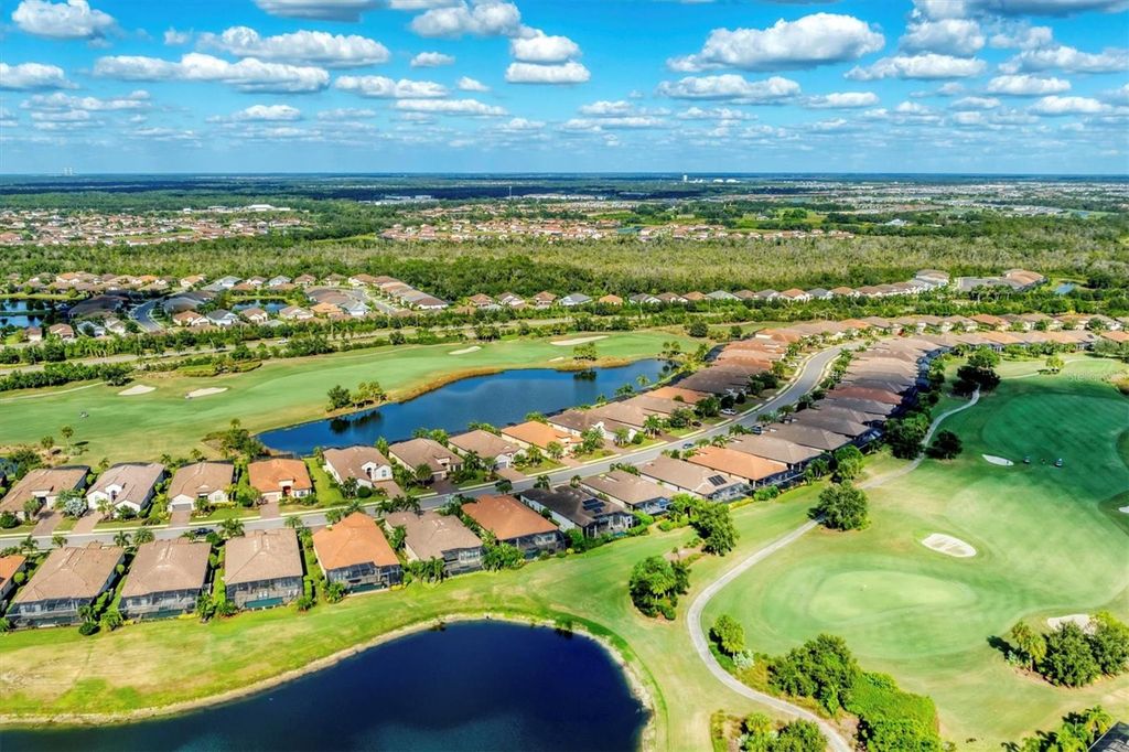 Image 47 of property listing at 13046 SORRENTO WAY, Bradenton, FL 34211