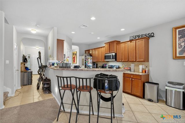 757 Clearbrook Avenue, Schertz, TX 78108