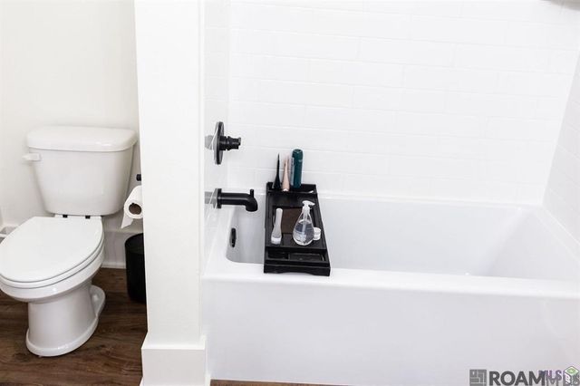 5733 Dominican Ln, Baton Rouge, LA 70806