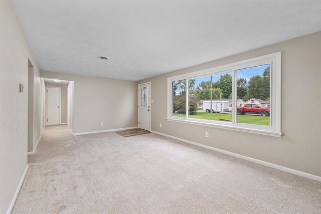 5428 Ashland Drive, Fort Wayne, IN 46835