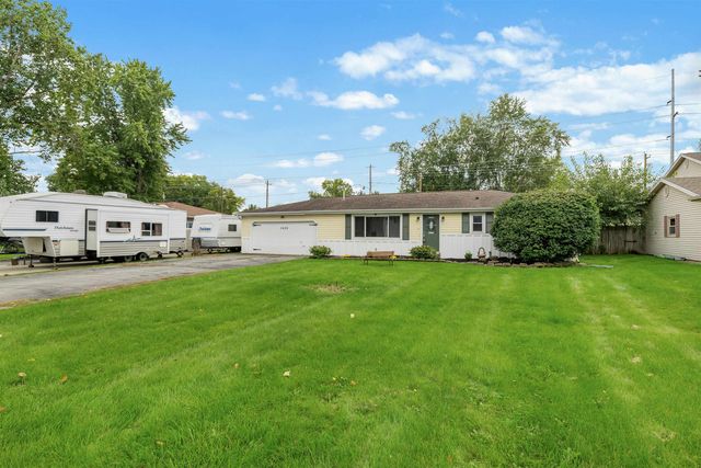 5428 Ashland Drive, Fort Wayne, IN 46835