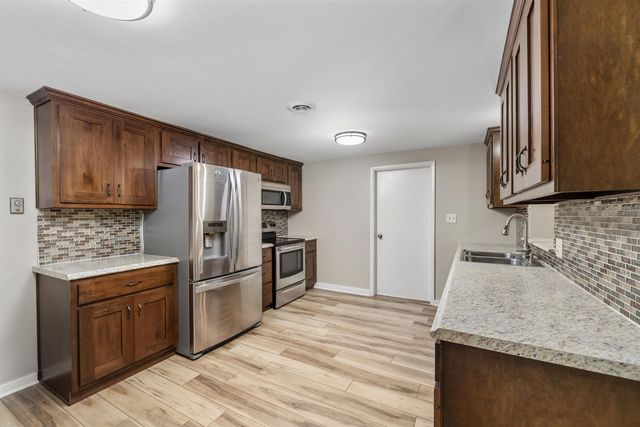 5428 Ashland Drive, Fort Wayne, IN 46835