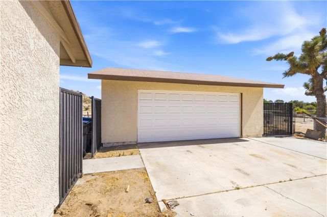 15871 E Avenue Q1, Palmdale, CA 93591
