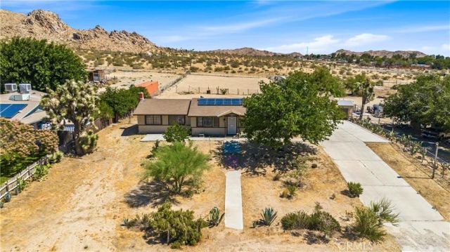 15871 E Avenue Q1, Palmdale, CA 93591
