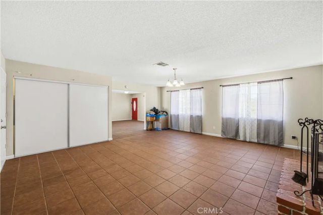 15871 E Avenue Q1, Palmdale, CA 93591