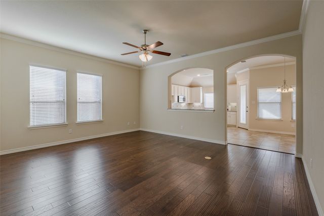 5713 New Ballinger Drive, Denton, TX 76226