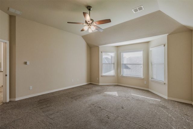 5713 New Ballinger Drive, Denton, TX 76226