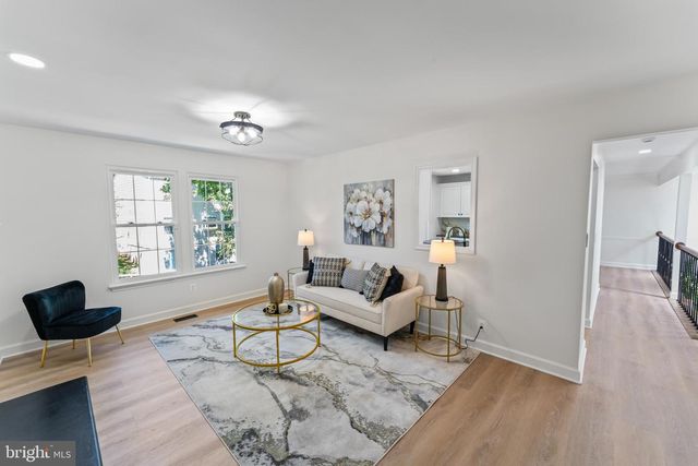 12312 SIR LANCELOT DR, Glenn Dale, MD 20769