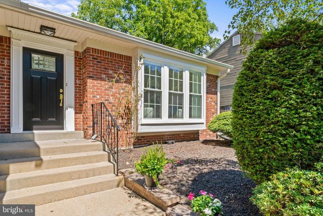 12312 SIR LANCELOT DR, Glenn Dale, MD 20769