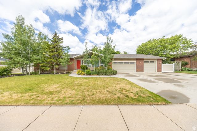 2297 JONI DR, Layton, UT 84040