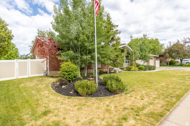 2297 JONI DR, Layton, UT 84040