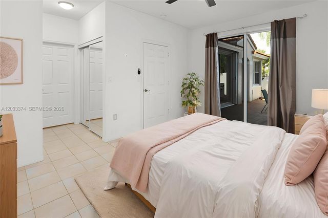 1521 Seagrape Way 1521, Hollywood, FL 33019