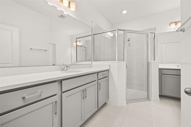 744 SUNSHOWER DRIVE, Lady Lake, FL 32159