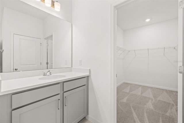 744 SUNSHOWER DRIVE, Lady Lake, FL 32159