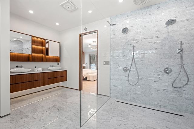 105 Summer, Weston, MA 02493