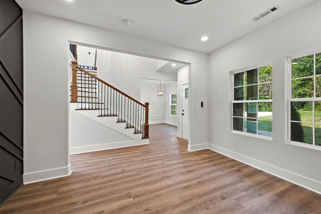 3402 Lallemand Dr, Nashville, TN 37211